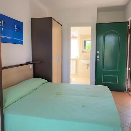 Affittacamere 3 Jolie Sirolo