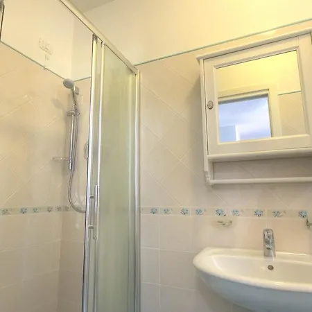 Affittacamere 3 Jolie