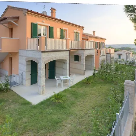 Affittacamere 3 Jolie Sirolo