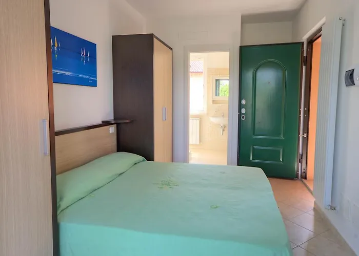 Affittacamere 3 Jolie Sirolo