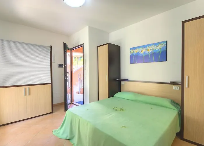 Πανσιόν Affittacamere 3 Jolie *