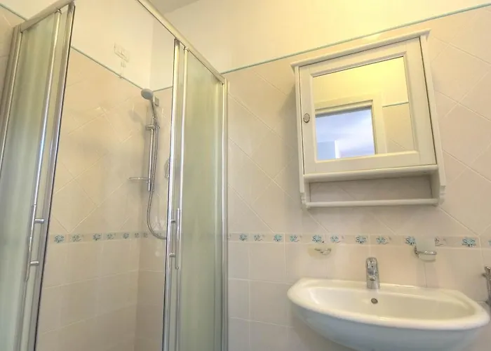 Affittacamere 3 Jolie